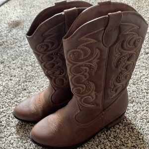 Cat and Jack cowgirl boots